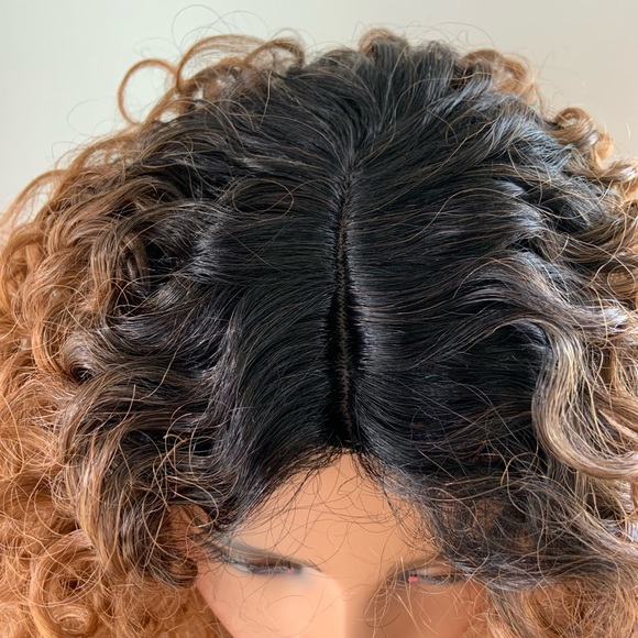 No Further Discount 🤩 “Put On & Go” Ombre Auburn “Outre” Curly Synthetic Wig - Picture 2 of 5